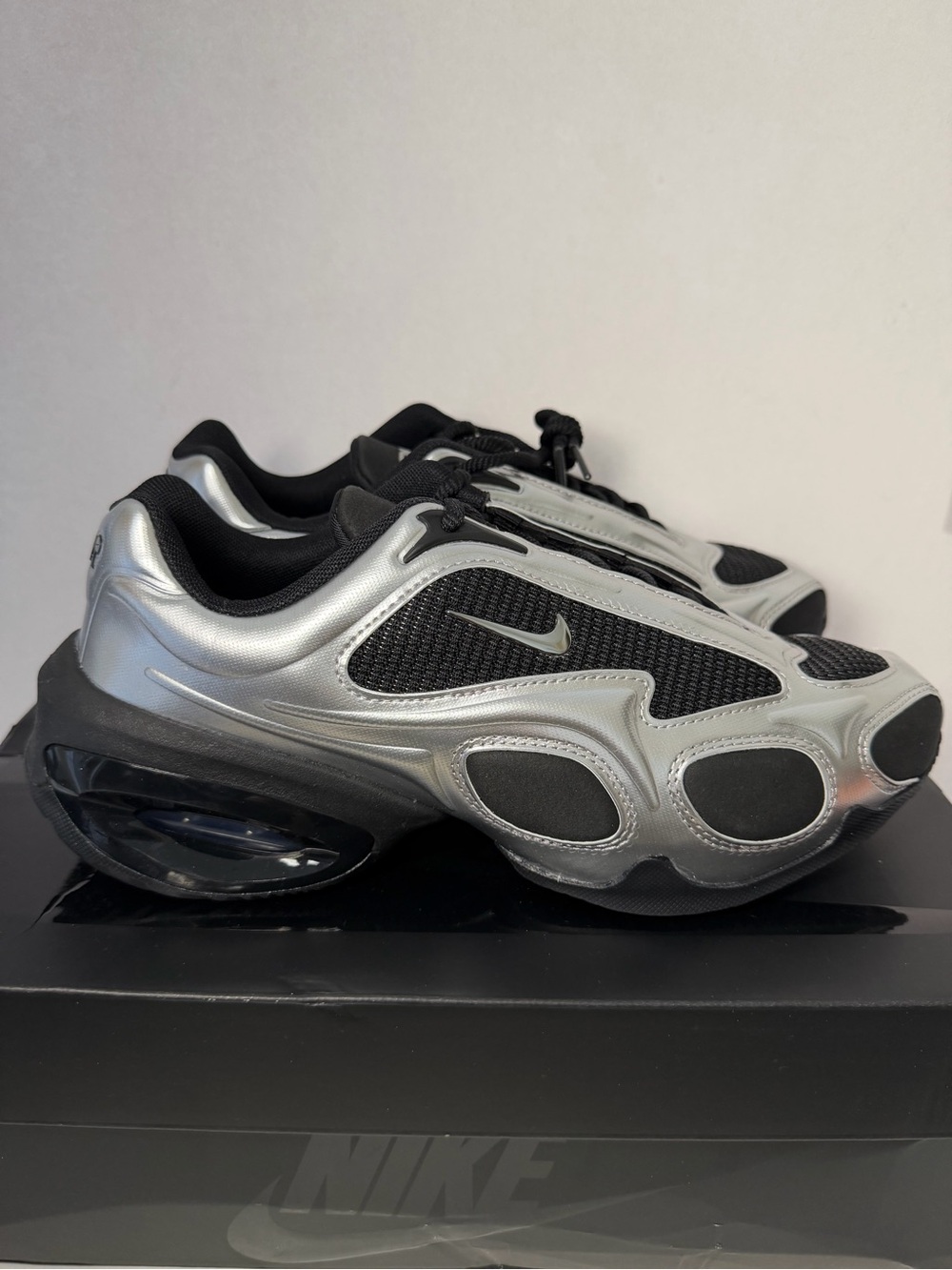 Nike Air Max Muse Women’s Athletic Sneakers